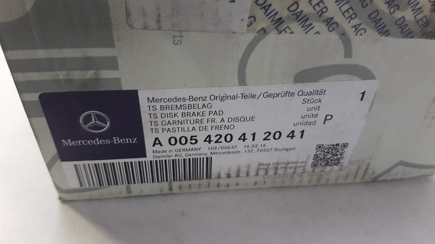 Original MERCEDES-BENZ C209 R171 Bremsbeläge Satz Hinten A005420412041