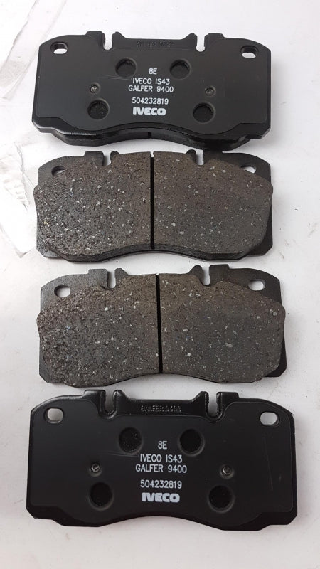 Original IVECO Daily 65C 70C 3.0 2006 - Bremsbeläge Vorne 42555669