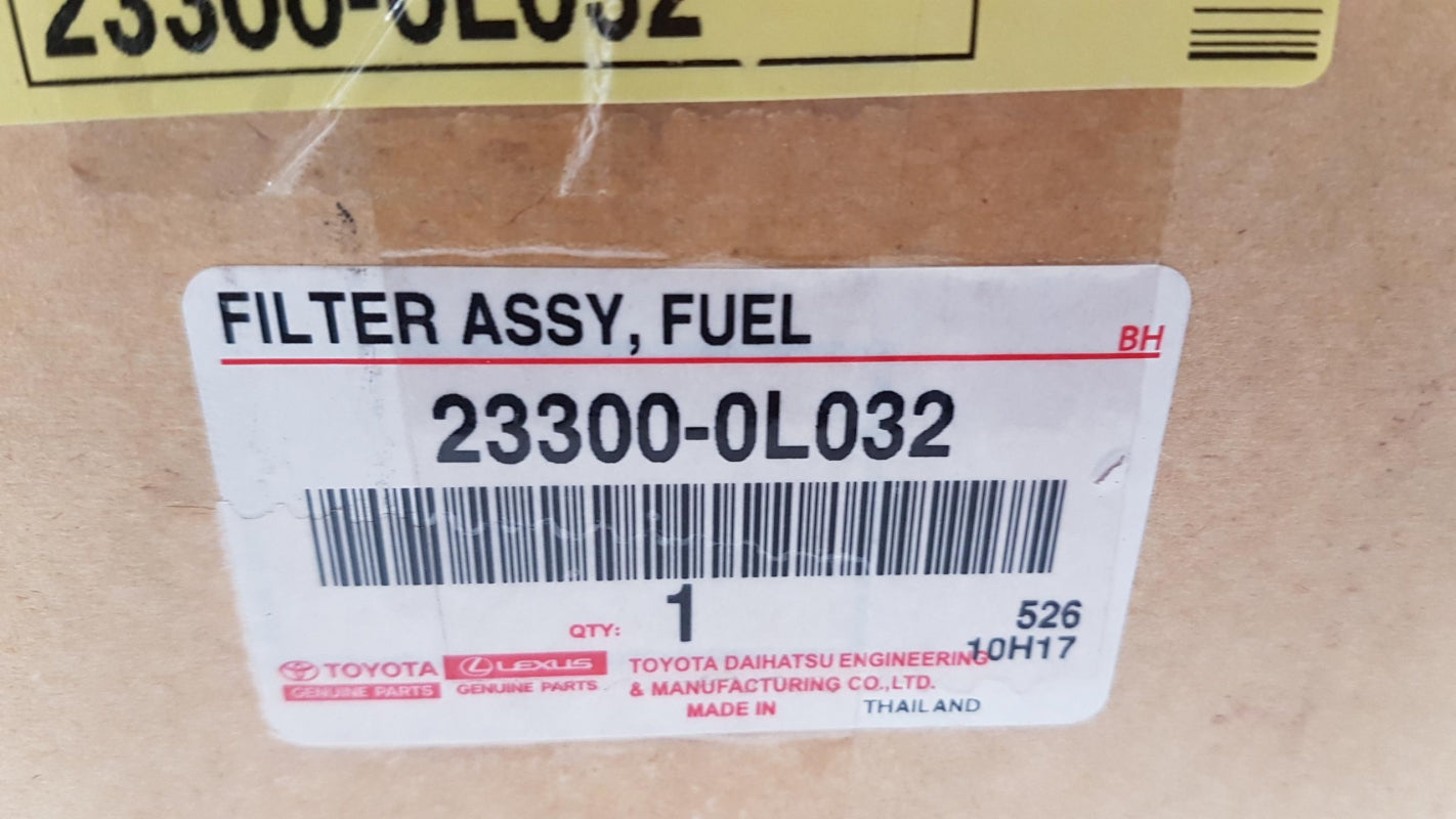 Original OE TOYOTA Kraftstofffilter 233000L032