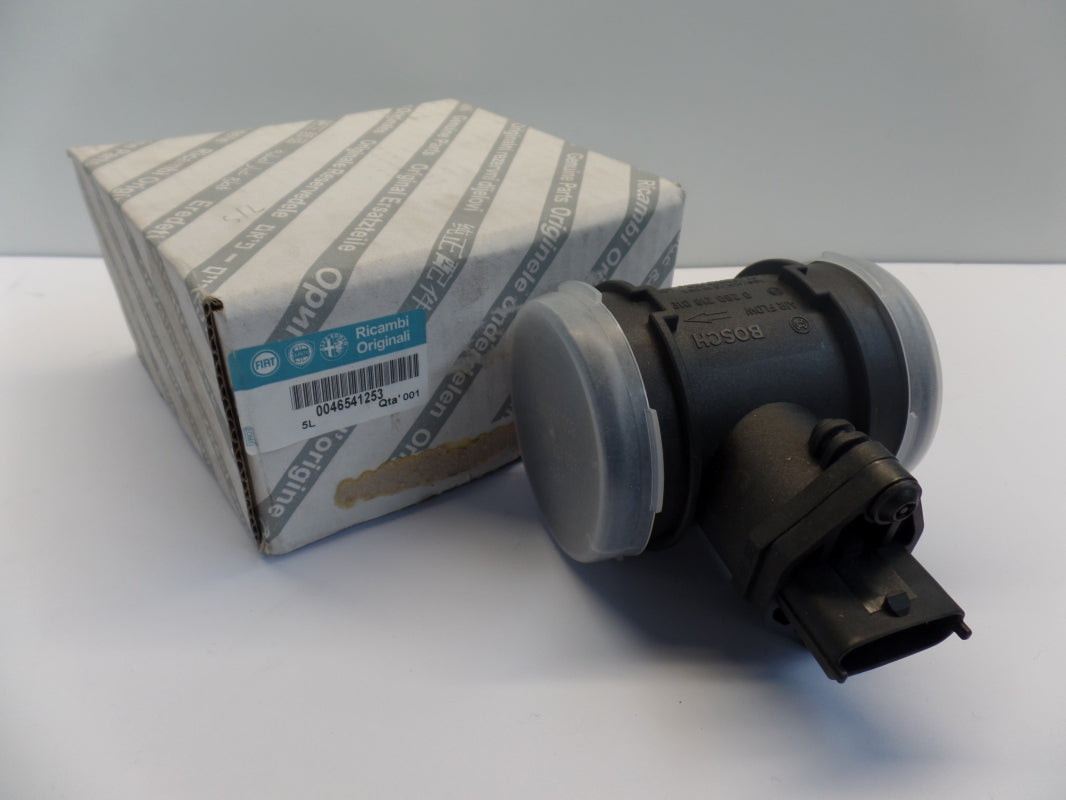 Original FIAT Bravo Marea ALFA 145 146 156 166 Spider Luftmassenmesser 46541253