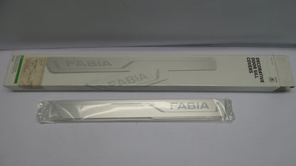 Original SKODA Fabia III '15- Einstiegsleistensatz 4-stück Aluminium 6V0071303A