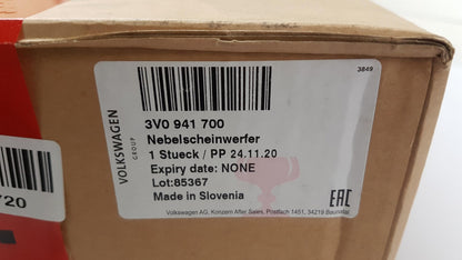Original OE Volkswagen Nebelscheinwerfer 3V0941700