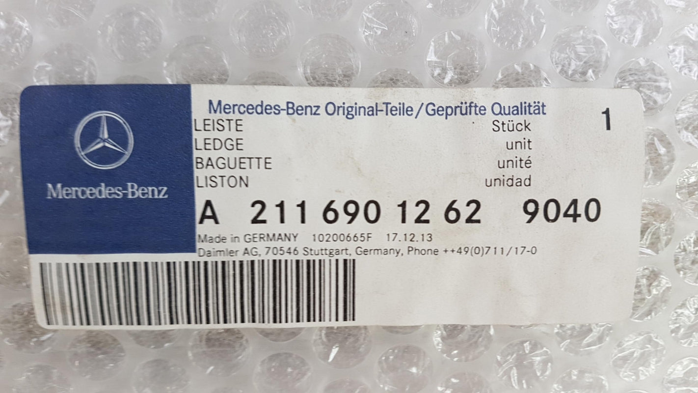 Original MERCEDES-BENZ W211 Tür Zierleiste schwarz hinten rechts A21169012629040