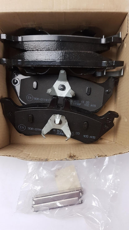 Original OE MERCEDES-BENZ Bremsbeläge A163420142041