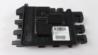 Original OE RENAULT Sicherungskasten 243501820R