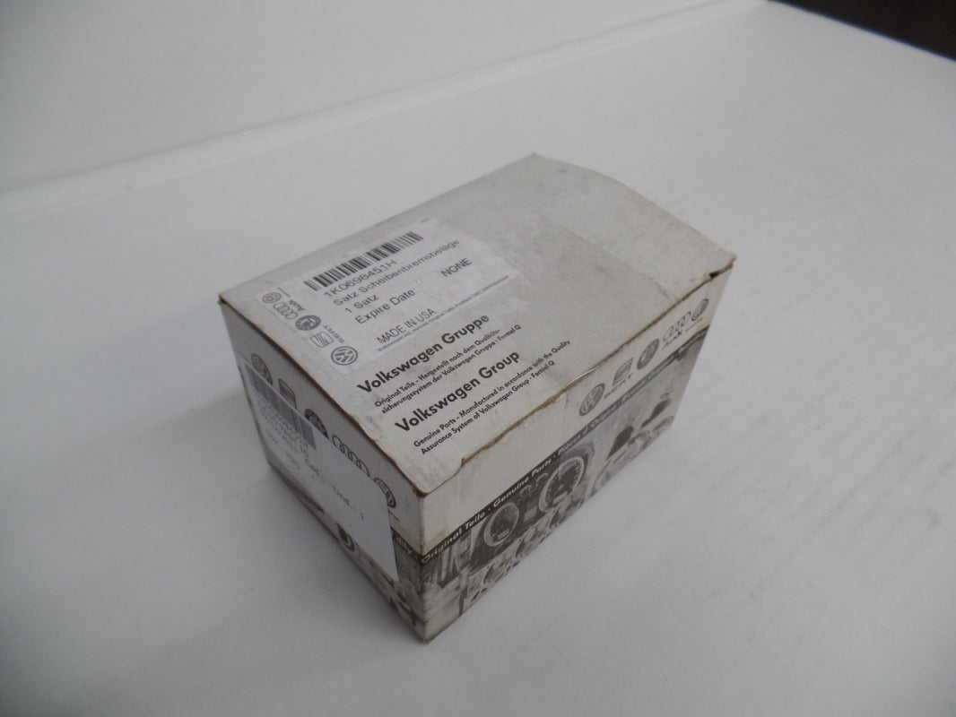 Original AUDI A3 VW Eos Golf Jetta Touran Scirocco Bremsbeläge hinten 1K0698451H