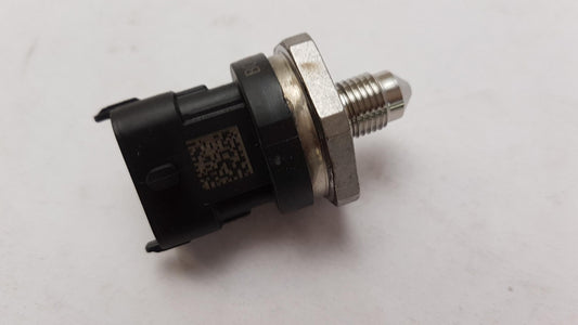 Original OE VOLVO Kraftstoffdruck Sensor 31339211