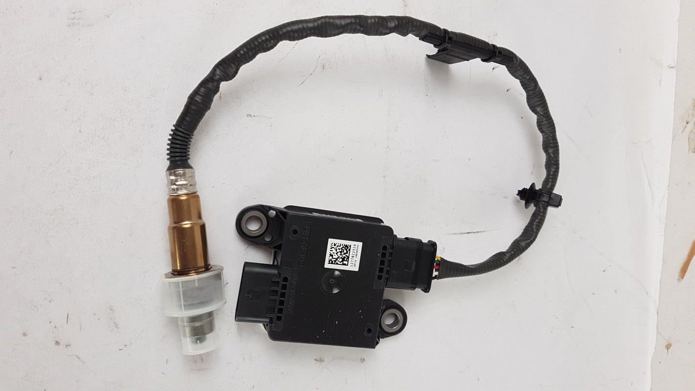 Original OPEL Zafira Tourer C Cascada NOx-Sensor Lambdasonde 55501897