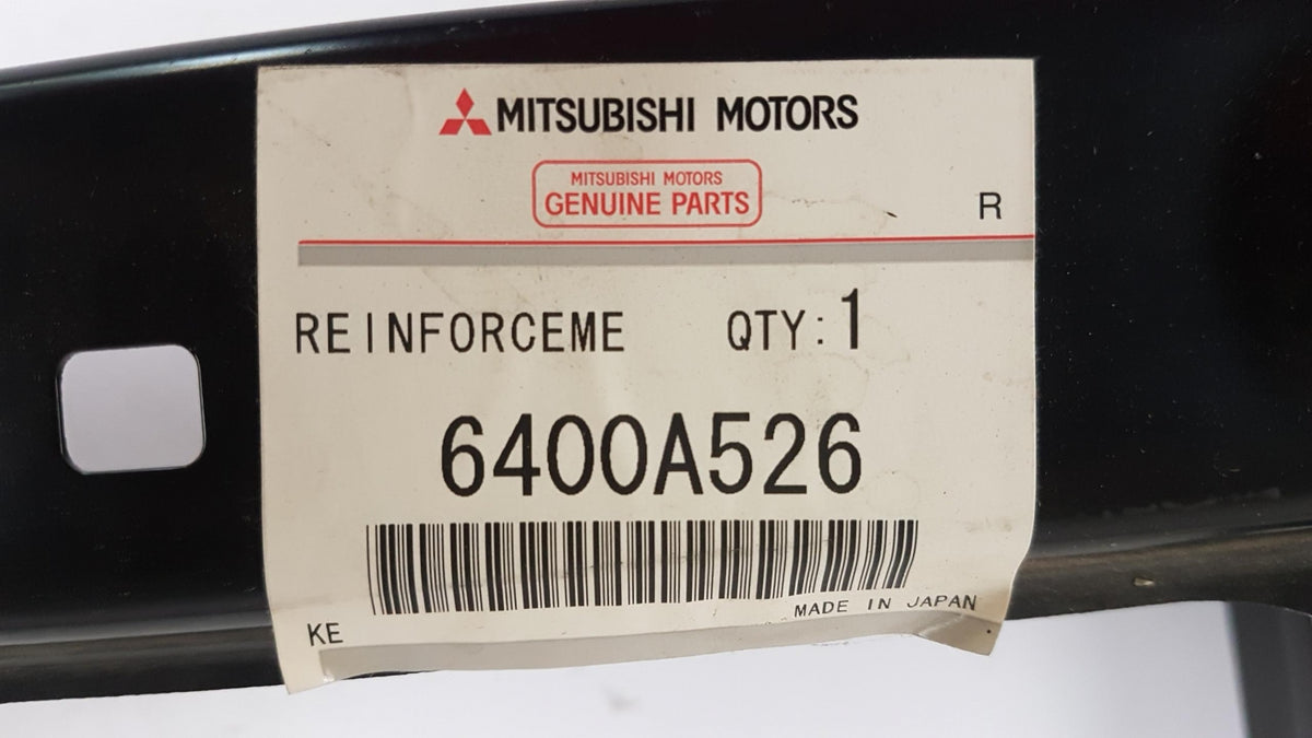 Original OE MITSUBISHI Stoßstangen Träger 6400A526