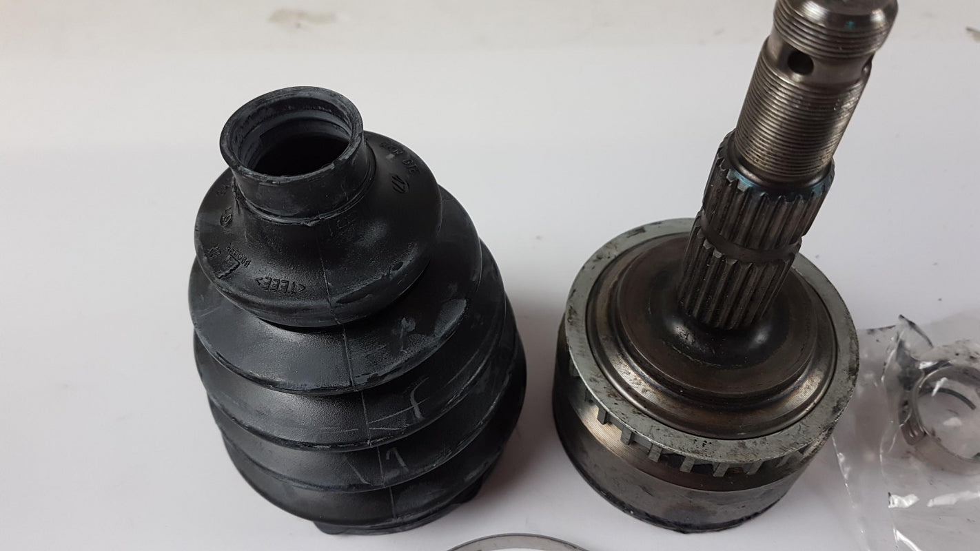 Original OE OPEL Antriebswelle Gelenksatz 9201725