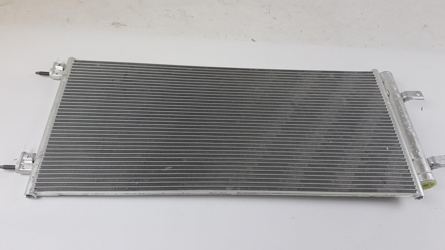 Original OPEL Astra-K Klimakondensator 39131676