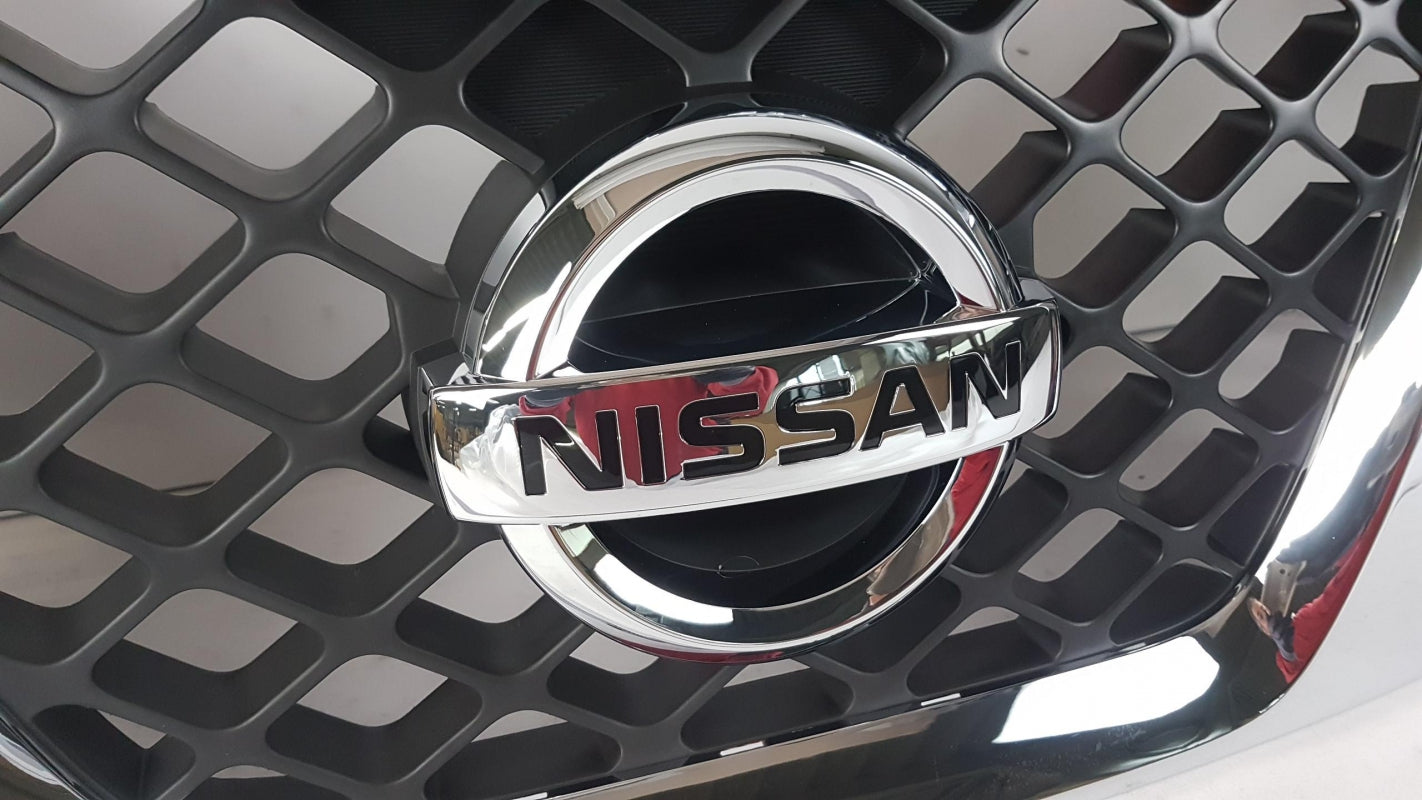 Original NISSAN Pathfinder III (05-10) Kühlergitter Kühlergrill Vorne 62310EB400