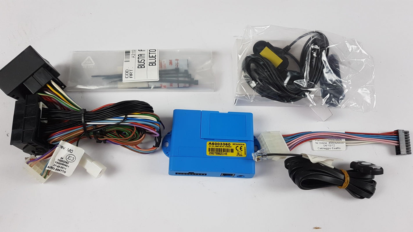 Original OE Volkswagen Multimedia Montagesatz MYSGP100BLT