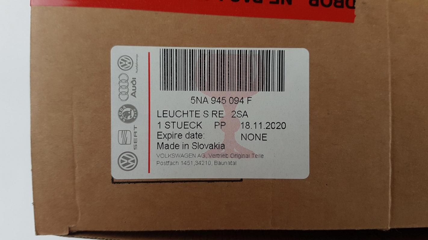 Original VW Tiguan II 2016- Rückleuchte Heckleuchte LED Innen Rechts 5NA945094F