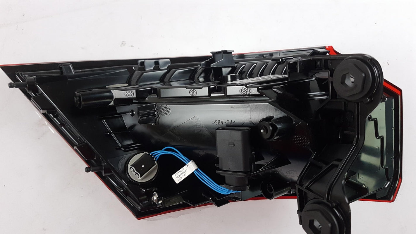 Original OE Volkswagen Heckleuchte 5H0945095C