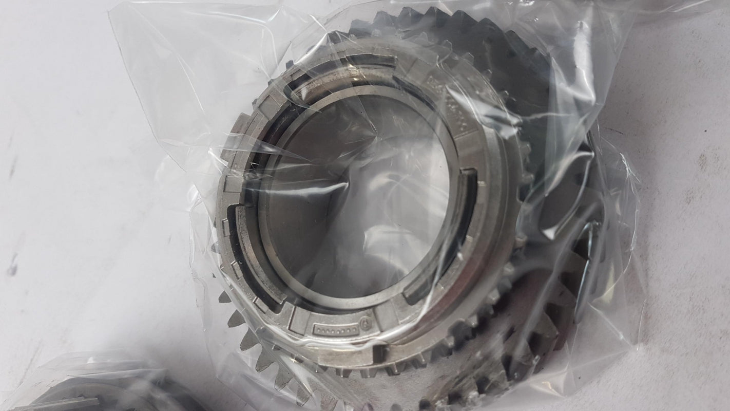 Original RENAULT Trafic 2 PF6 Zahnräder Synchronisierung 3.&4. Gang 326106387R