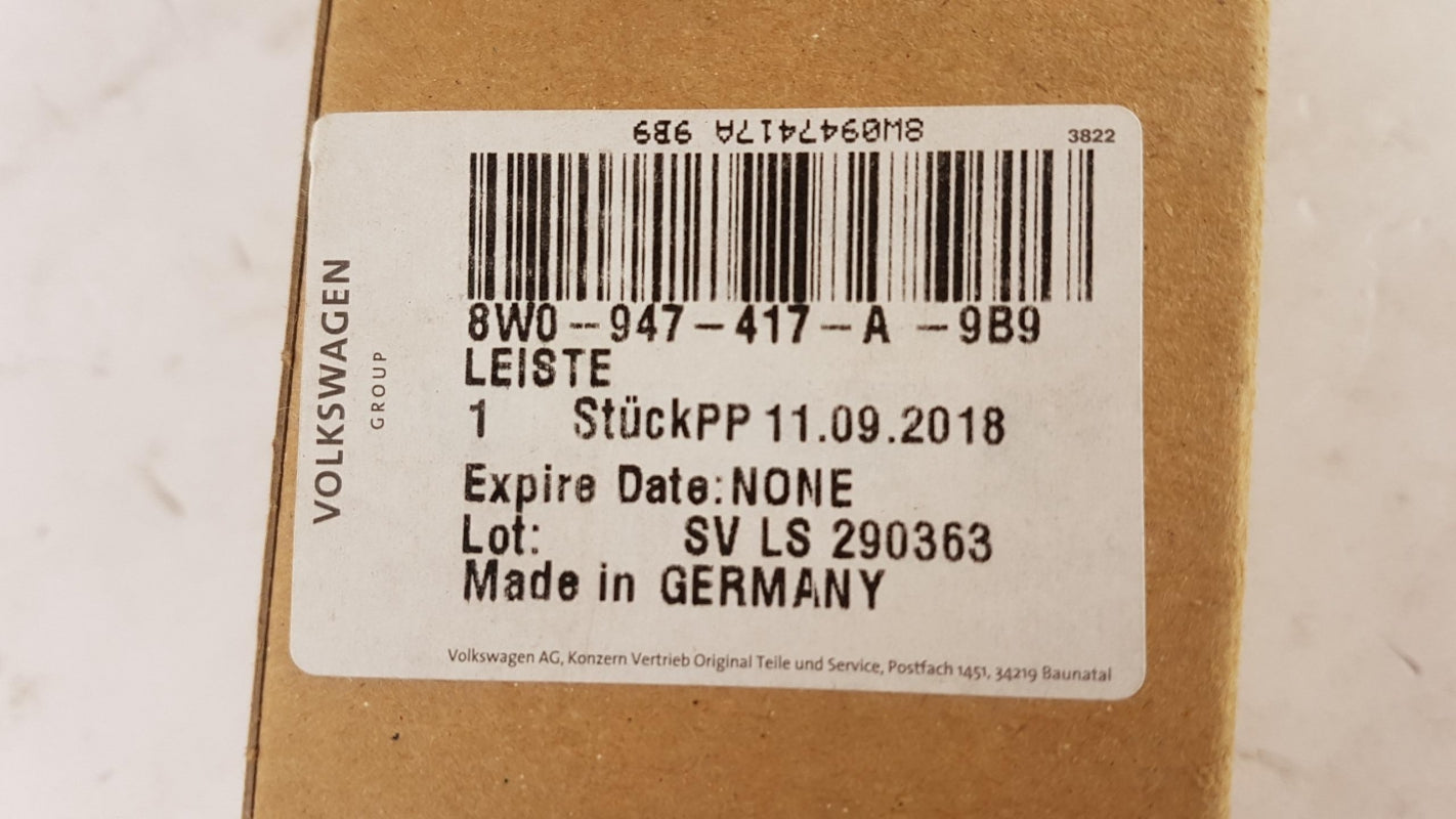 Original OE Volkswagen Tür Zierleiste 8W0947417A9B9