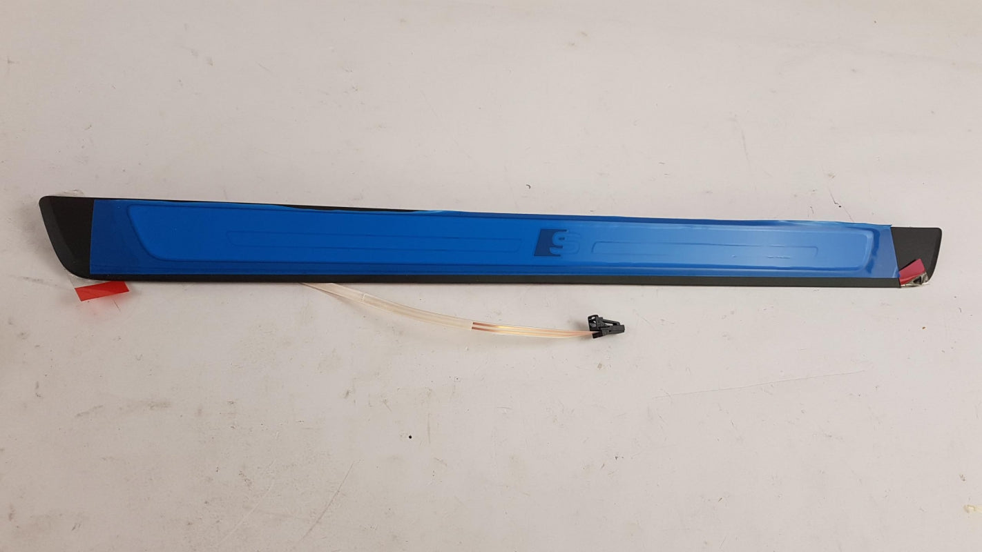 Original OE Volkswagen Tür Zierleiste 8W0947417A9B9