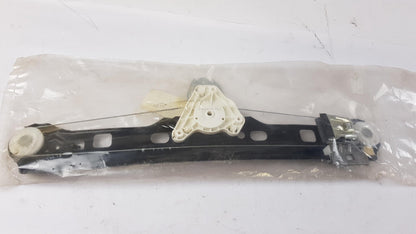 Original OE MERCEDES-BENZ Fensterheber A2037301246