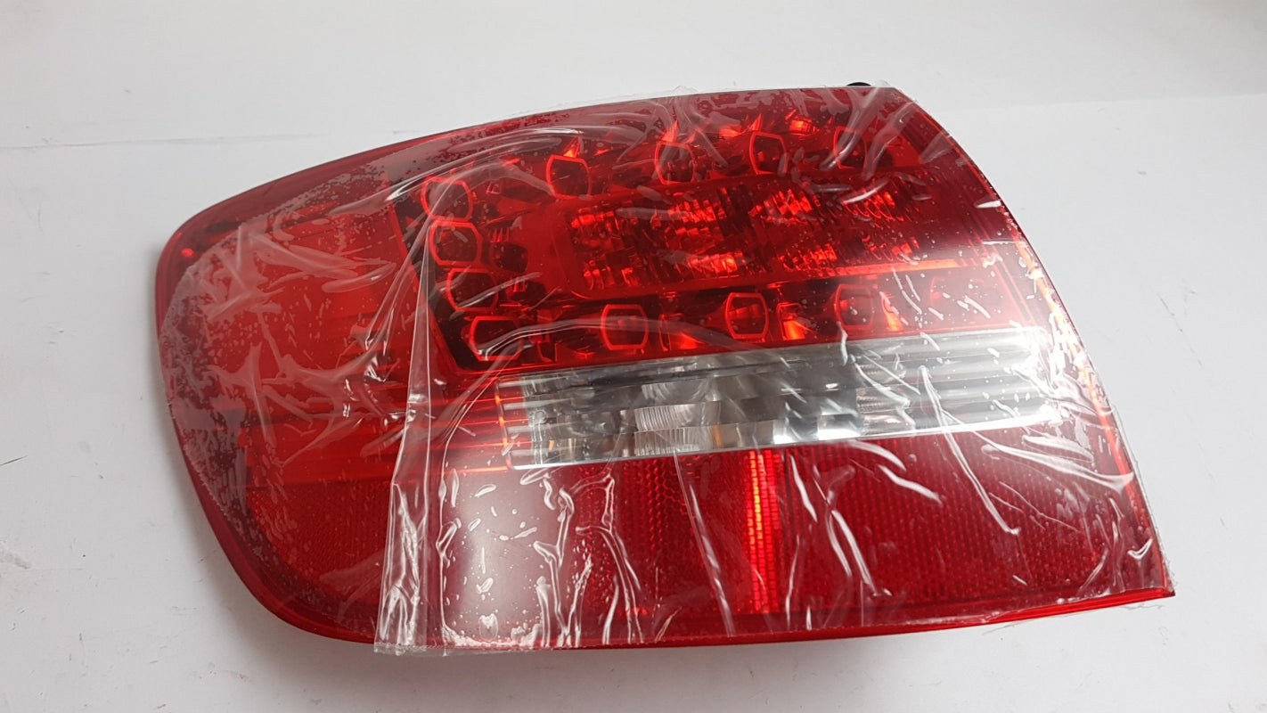 Original AUDI A6 Allroad Avant (C6) 2009-2011 Heckleuchte Außen Links 4F9945095E