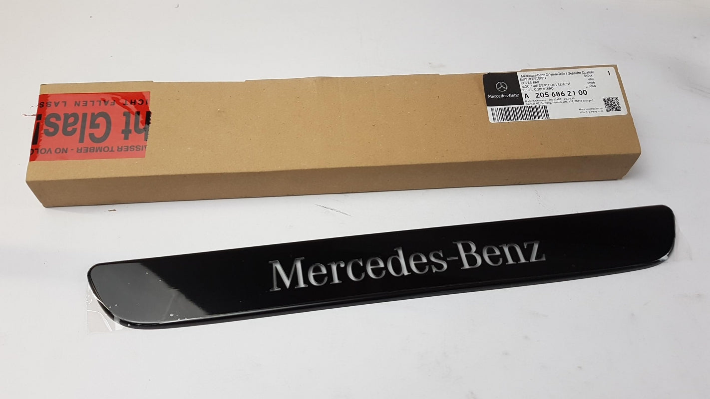 Original MERCEDES-BENZ GLC 253 Einstiegsleisten Vorne Schwarz/weiß A2056862100