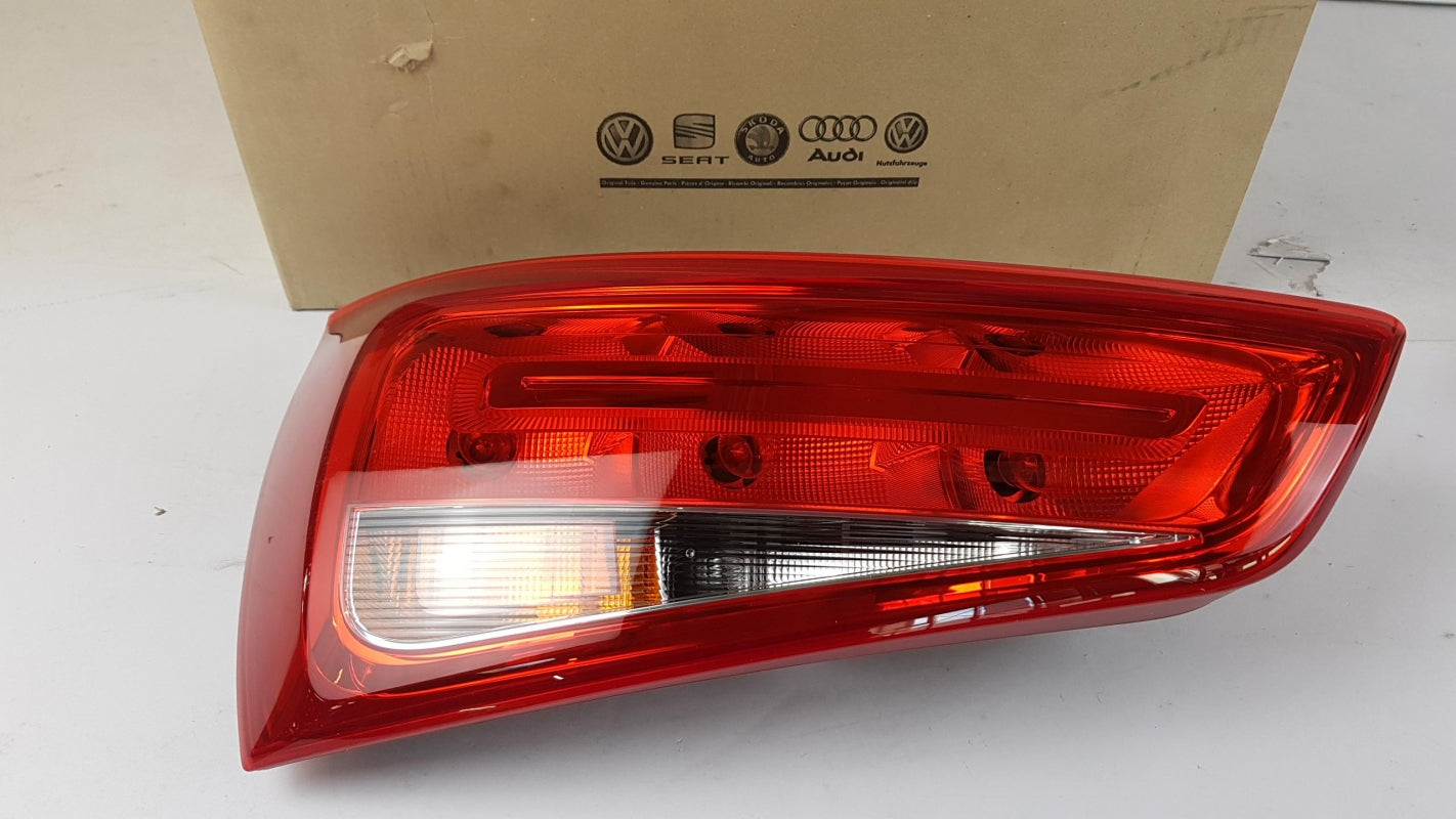 Original AUDI A1 ('11-'14) Heckleuchte Schlussleuchte links 8X0945093