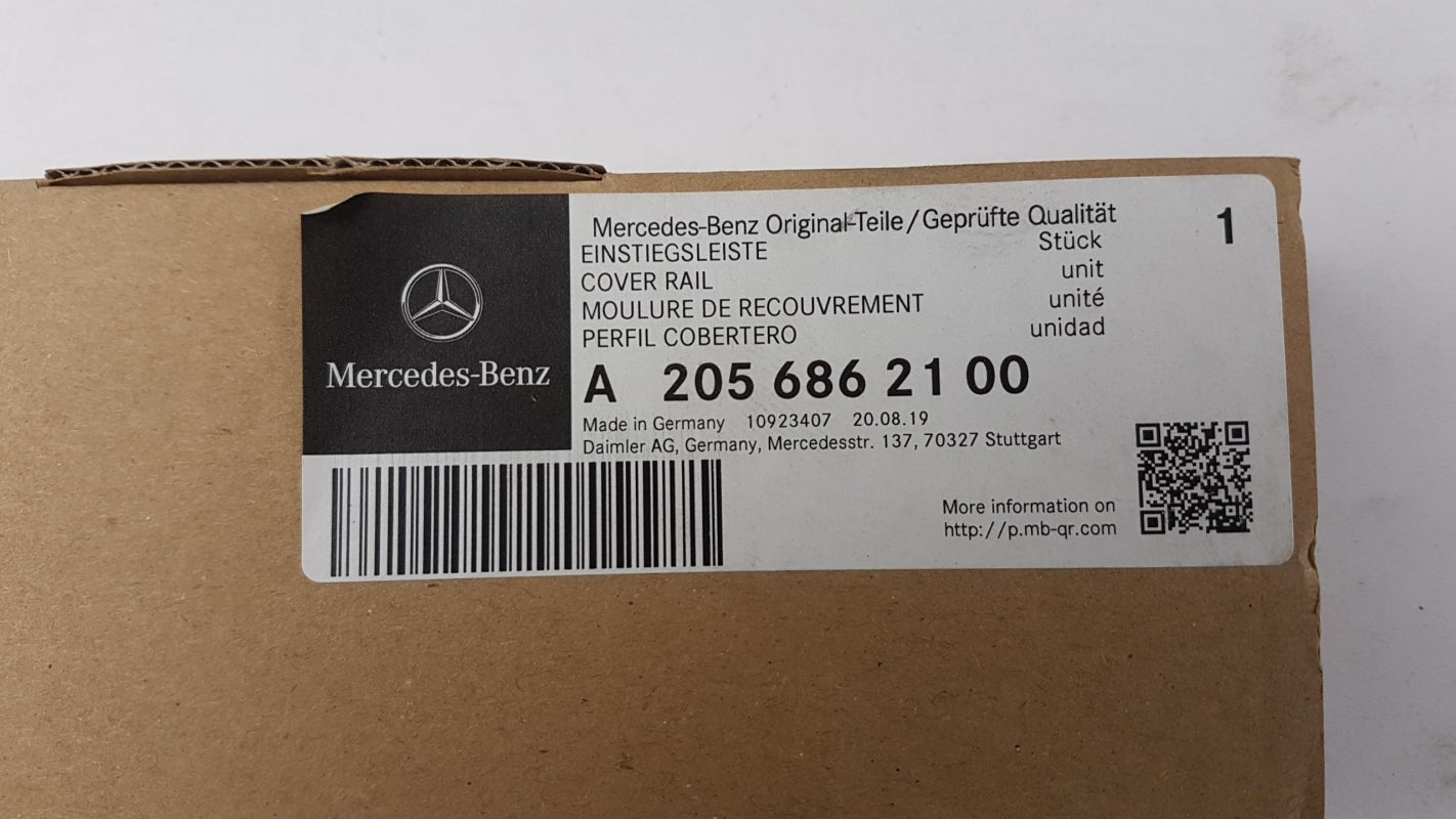 Original MERCEDES-BENZ GLC 253 Einstiegsleisten Vorne Schwarz/weiß A2056862100