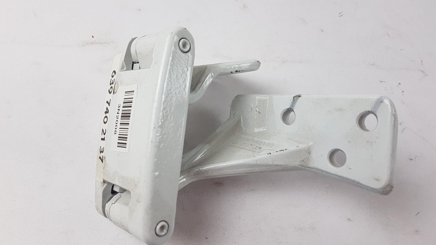 Original MERCEDES-BENZ W447 W639 Hecktürscharnier oben links A6397402137