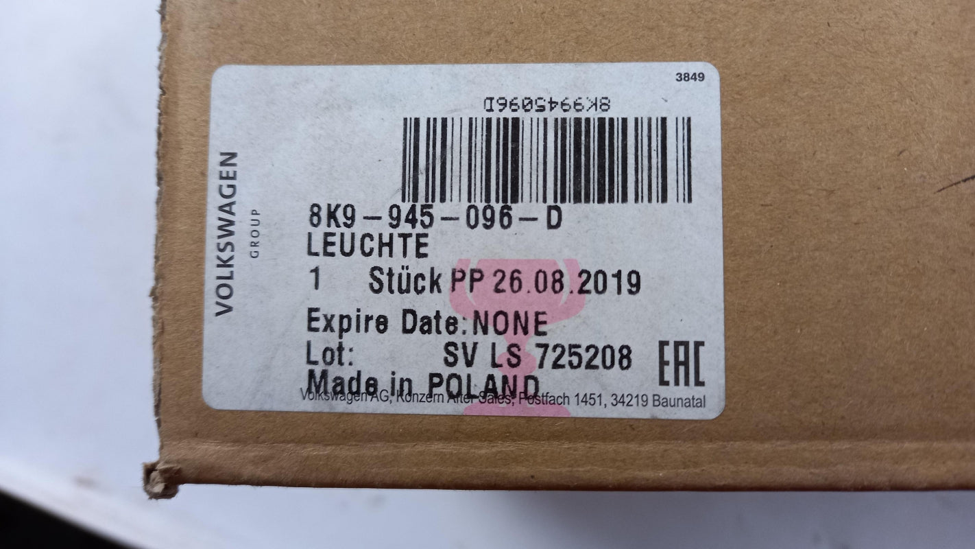 Original AUDI A4 Avant 2013-2015 Rückleuchte Heckleuchte Außen Rechts 8K9945096D