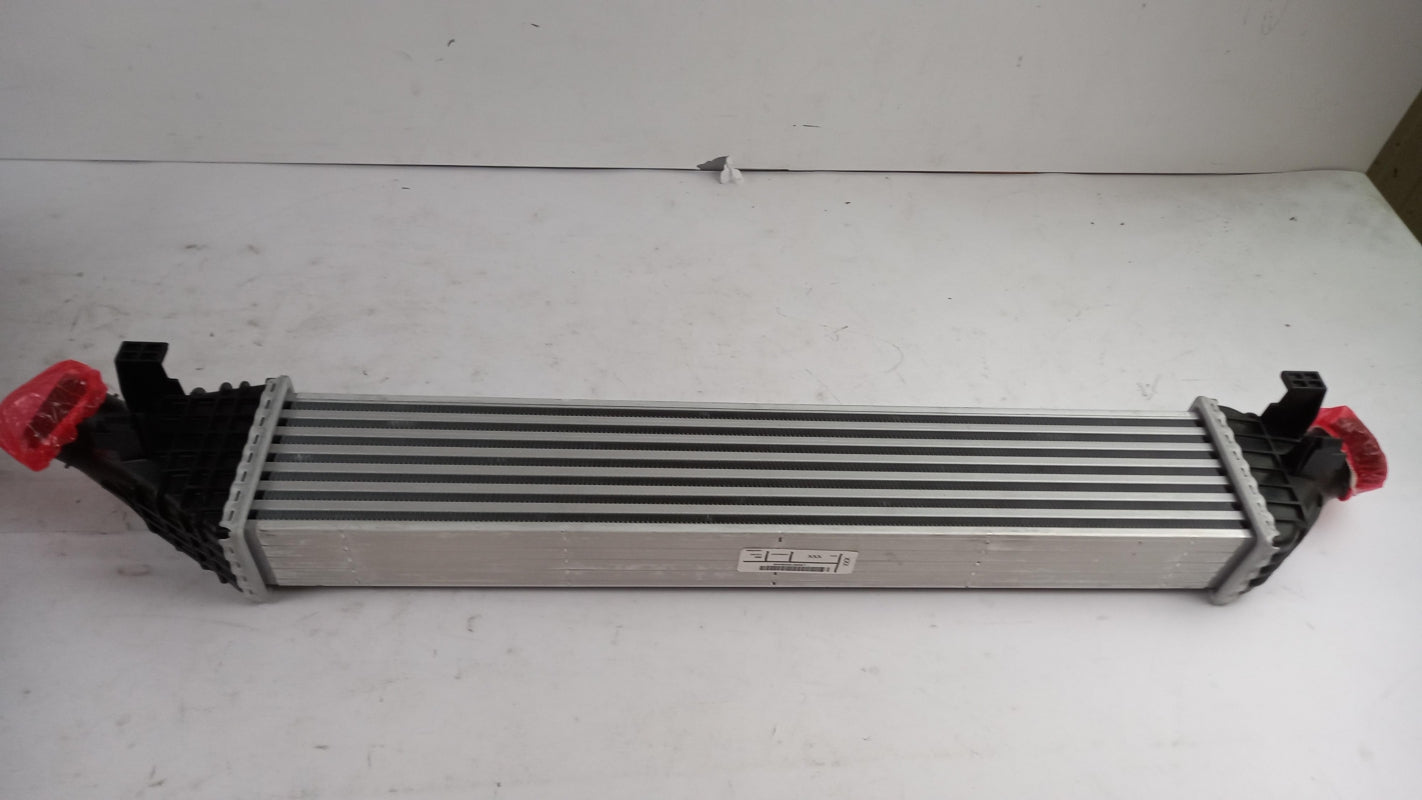 Original FIAT Freemont 2011- air conditioning condenser K68102118AA 