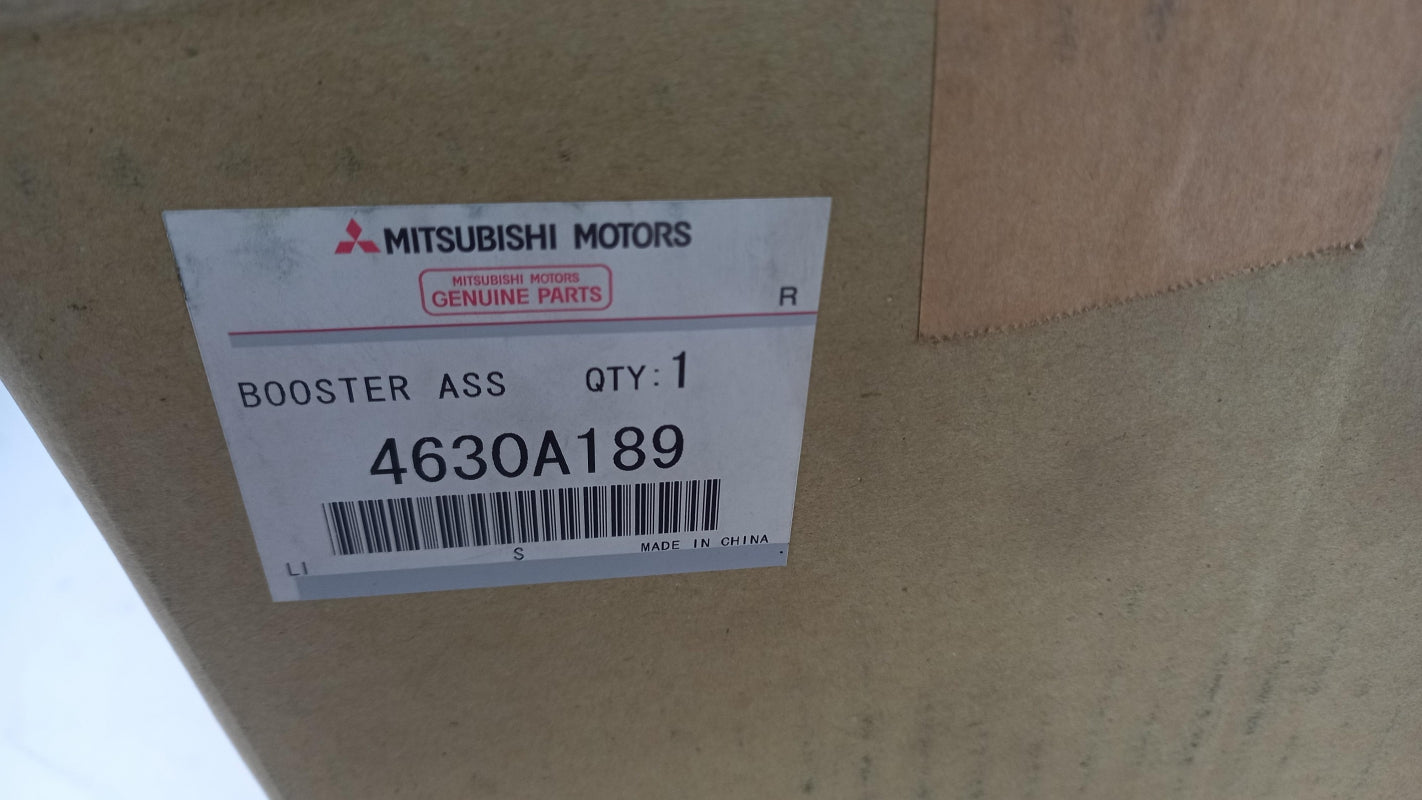 Original OE MITSUBISHI Bremskraftverstärker 4630A189
