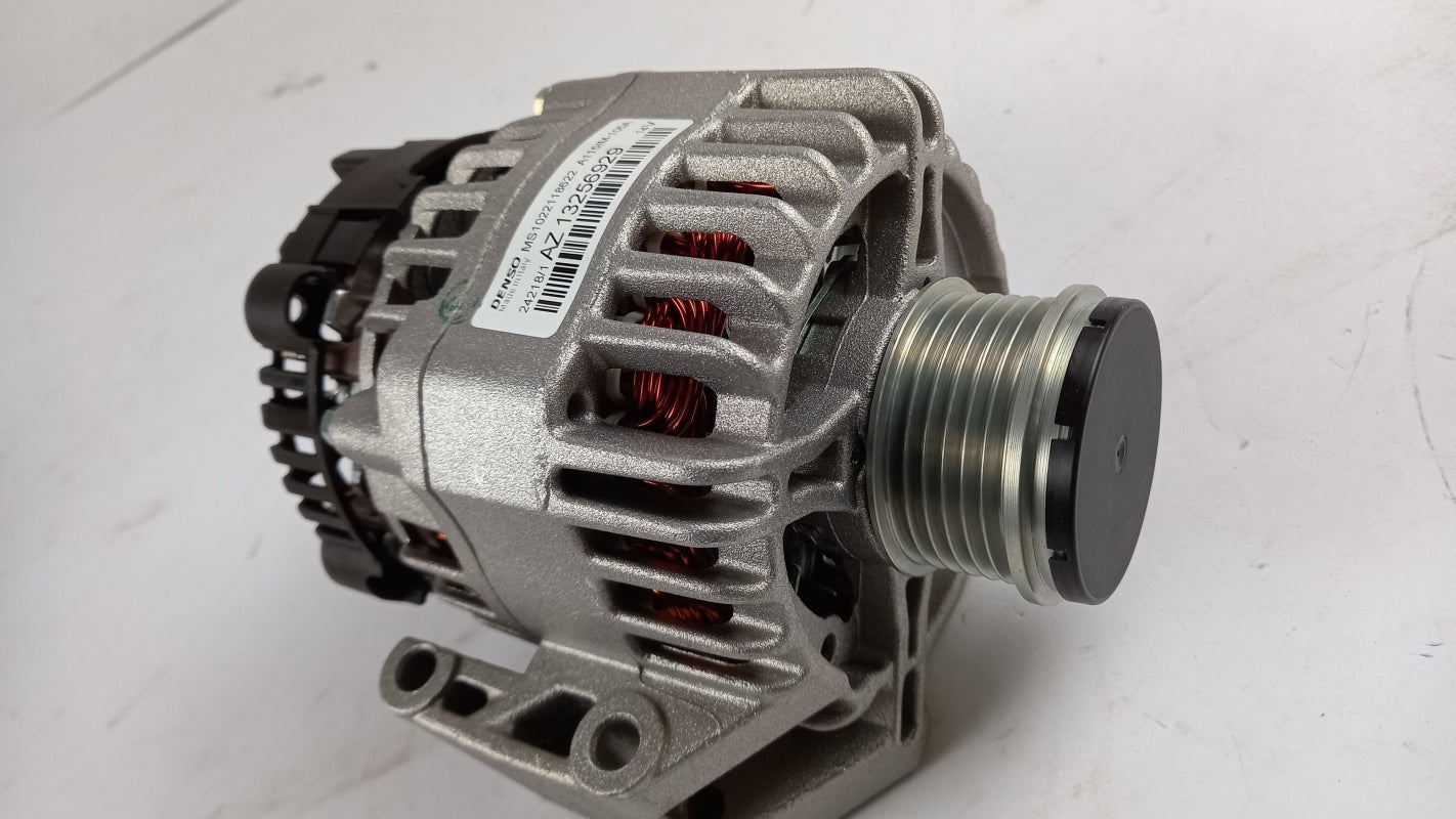 Original OE OPEL Lichtmaschine 13256929