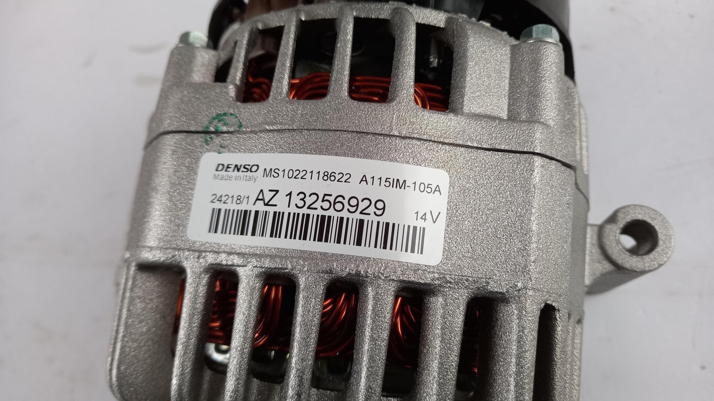 Original OE OPEL Lichtmaschine 13256929