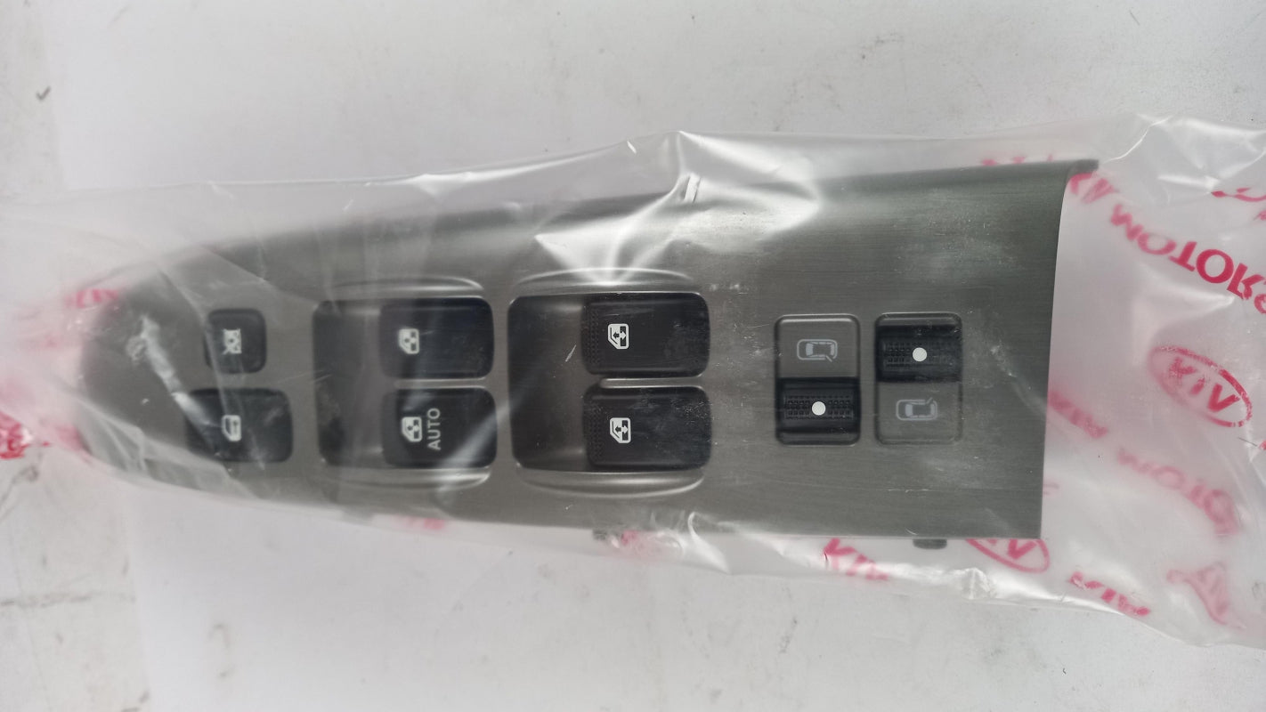 Original OE HYUNDAI/KIA window switch 935704D320OT 