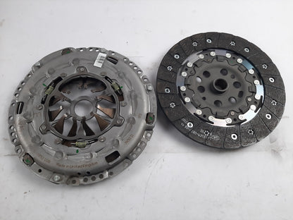 Original AUDI A3 Q2 VW Golf 7 Passat B8 1.4 TSI Kupplungssatz 04E141015K