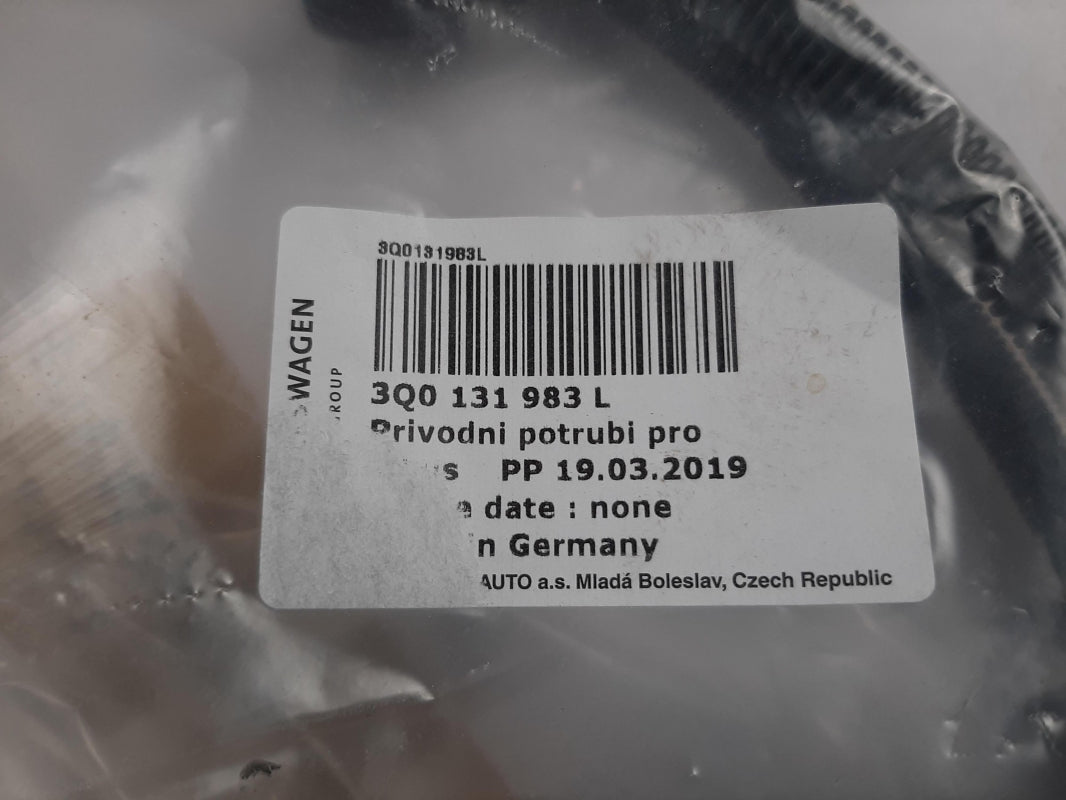 Original OE Volkswagen Kraftstoffschlauch 3Q0131983L