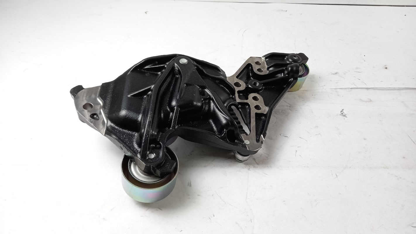 Original MERCEDES-BENZ M470 M471 Riemenspanner A4712002170