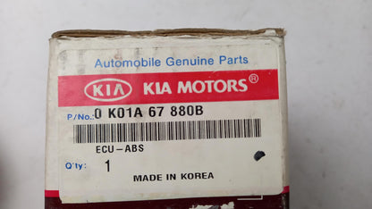 Original OE HYUNDAI/KIA Steuergerät 0K01A67880B