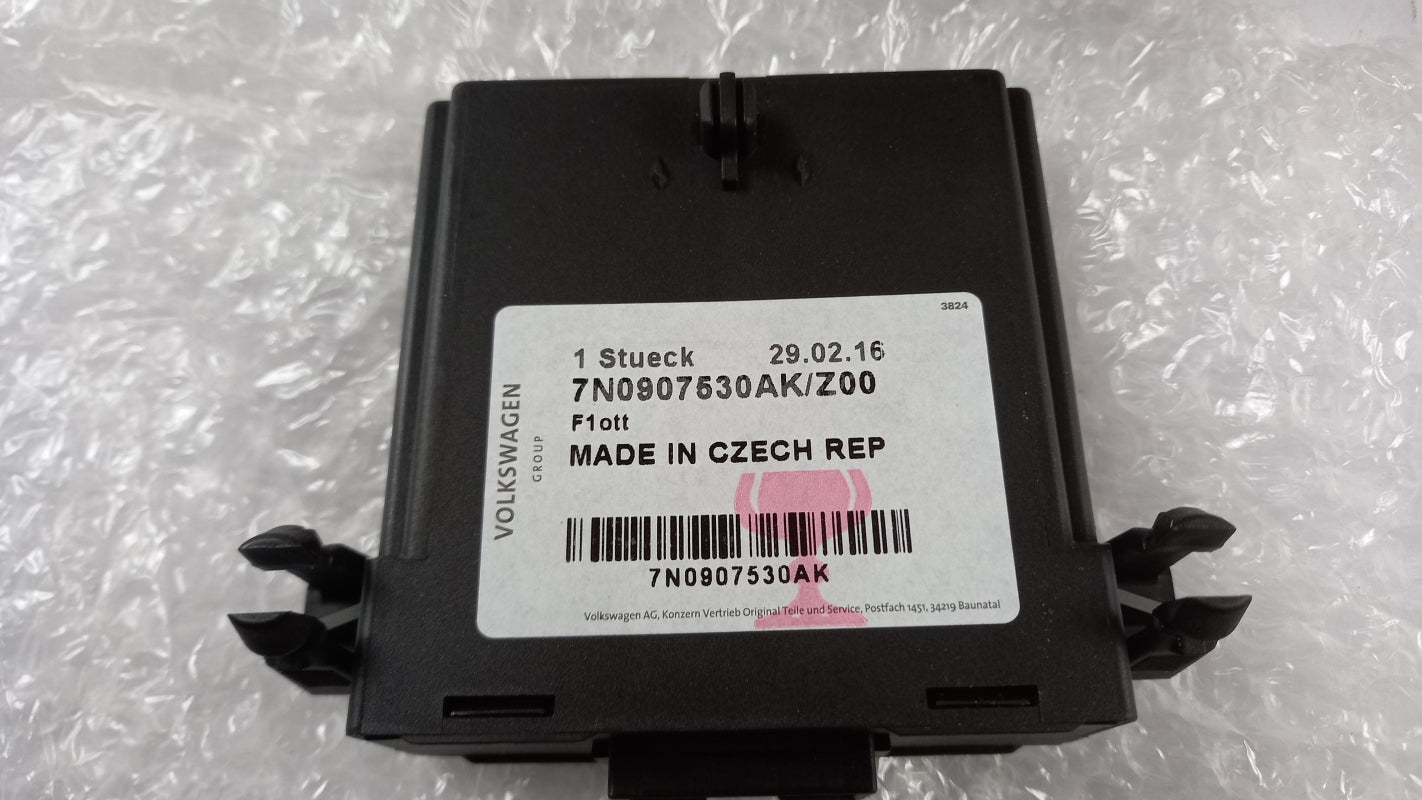 Original OE Volkswagen Steuergerät 7N0907530AKZ00