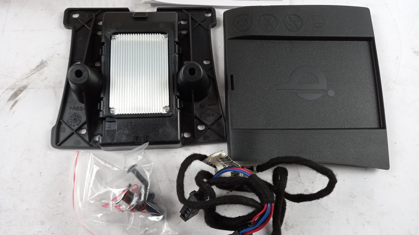 Original RENAULT Clio V Captur II Induktives Ladegerät 8201720498