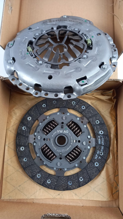 Original OE Volkswagen Kupplungssatz 04L141015D