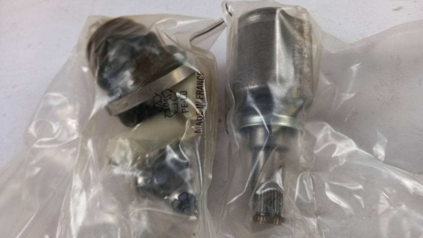 Original OE MITSUBISHI Antriebswelle Gelenksatz 3815A014