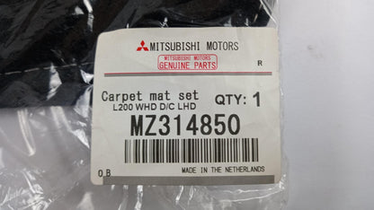 Original MITSUBISHI L200 KJ0T Classic Fußmattensatz 4-teilig Nadelfilz MZ314850
