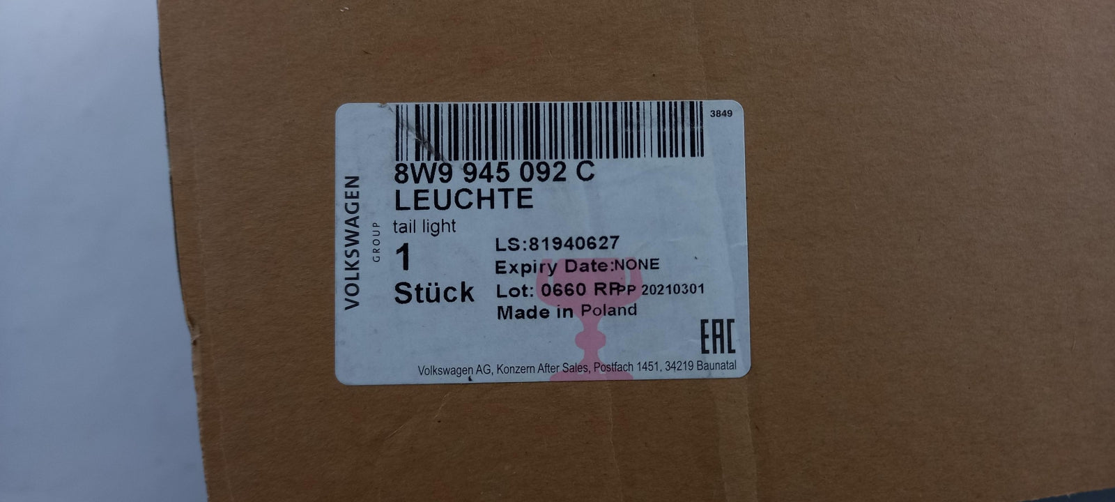 Original OE Volkswagen Heckleuchte 8W9945092C
