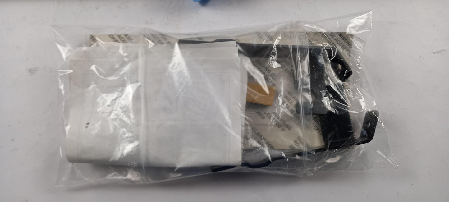 Original OE HYUNDAI/KIA Kofferraum Gitter A6150ADE00