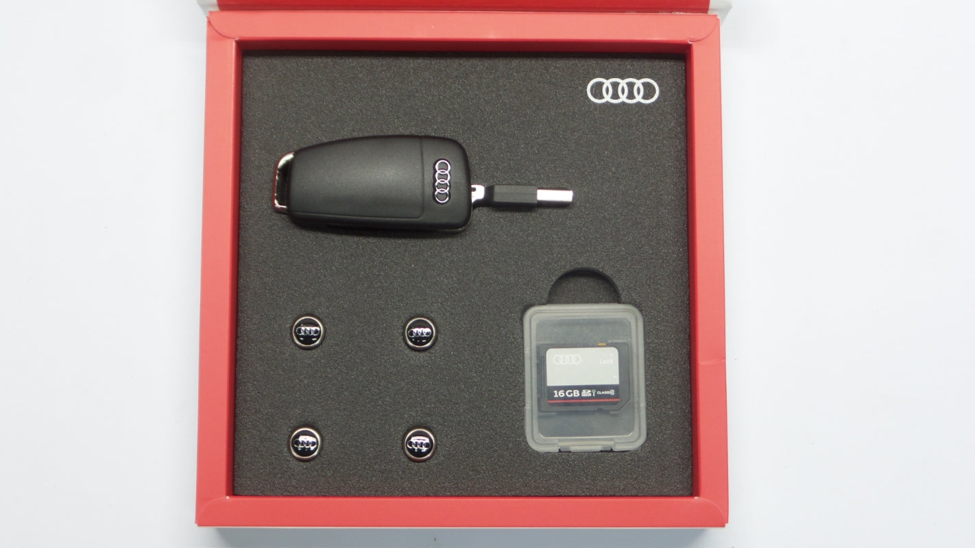 Original AUDI A1 I (8X) II (GB) A3 II (8P) III (8V) SD-Karte 8R0063827J