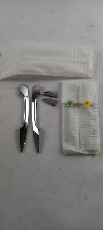 Original OE MITSUBISHI Sierlijst Buitendeurhandgreep MZ576690EX