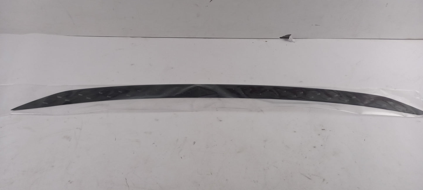 Original OE Volkswagen Heckklappe Zierleiste 10A061195A