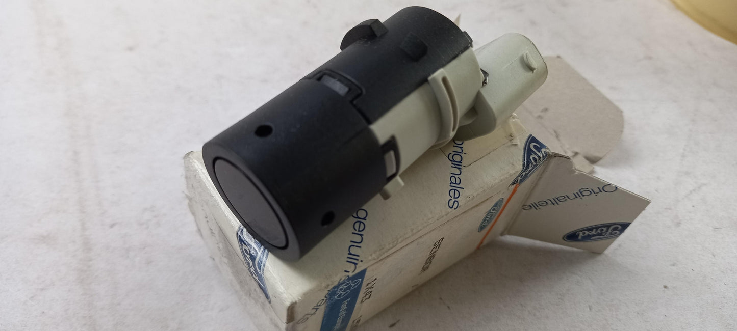 Original OE FORD Parksensor 4540076