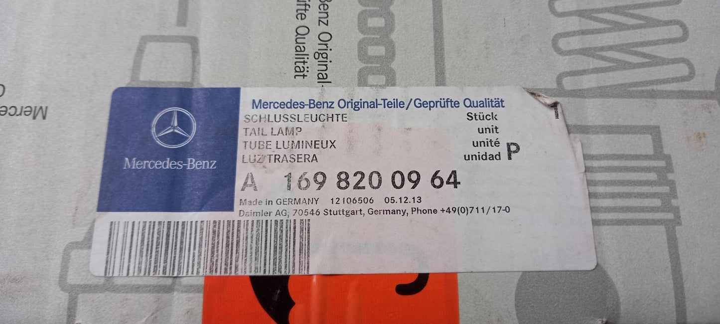 Original MERCEDES-BENZ A-Klasse W169 (2004-2012) Heckleuchte Links A1698200964